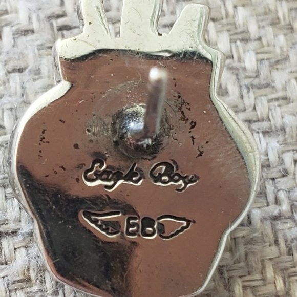 Native american sterling touquoise signed earings. - Picture 3 of 6